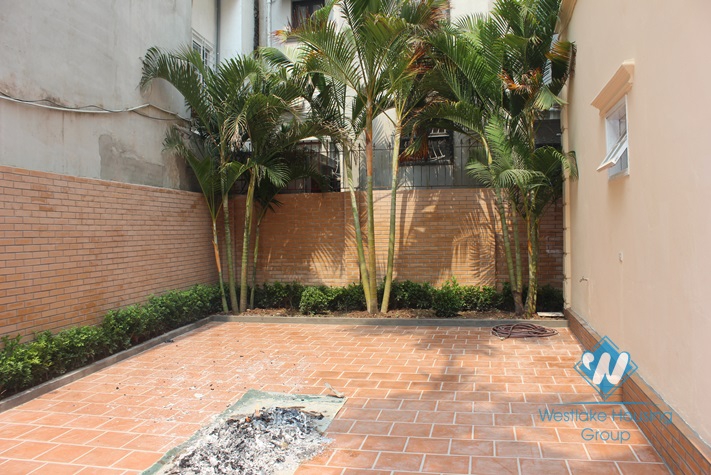 Bright renovated house with 3 bedroom and a huge garden for rent in Westlake Tay Ho, Ha Noi